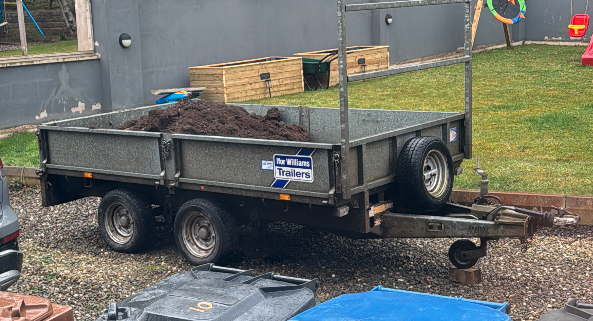 Trailer with top soil